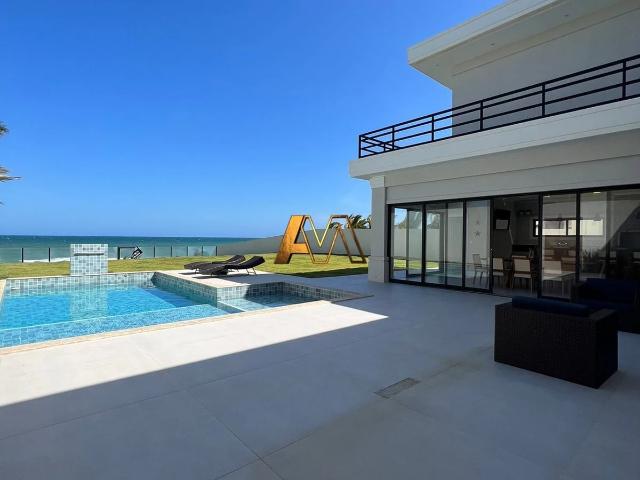 Casa / Sobrado em Condomínio para Venda em Camaçari/BA Barra do Jacuípe 6 Quartos