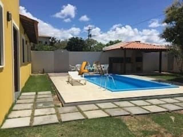 Casa / Sobrado em Condomínio para Venda em Camaçari/BA Barra do Jacuípe 6 Quartos