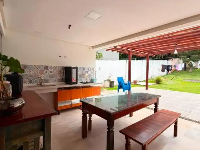Casa / Sobrado em Condomínio para Venda em Camaçari/BA Busca Vida 4 Quartos