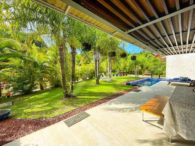 Casa / Sobrado em Condomínio para Venda em Camaçari/BA Busca Vida 5 Quartos