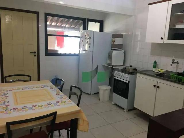 Casa / Sobrado em Condomínio para Venda em Camaçari/BA Guarajuba 2 Quartos