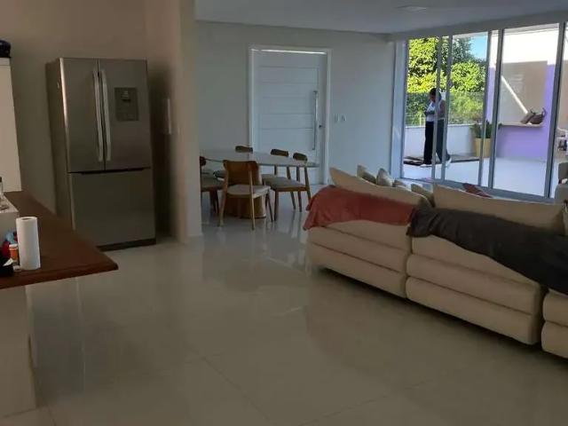 Casa / Sobrado em Condomínio para Venda em Camaçari/BA Guarajuba 3 Quartos
