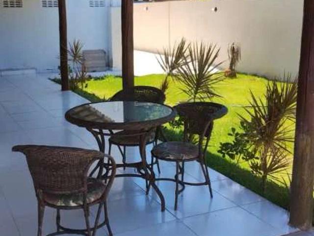 Casa / Sobrado em Condomínio para Venda em Camaçari/BA Guarajuba 4 Quartos