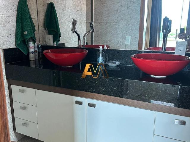 Casa / Sobrado em Condomínio para Venda em Camaçari/BA Guarajuba 4 Quartos