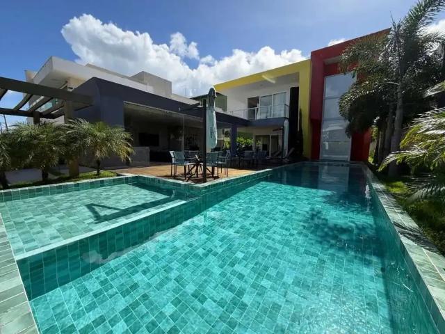 Casa / Sobrado em Condomínio para Venda em Camaçari/BA Guarajuba 5 Quartos