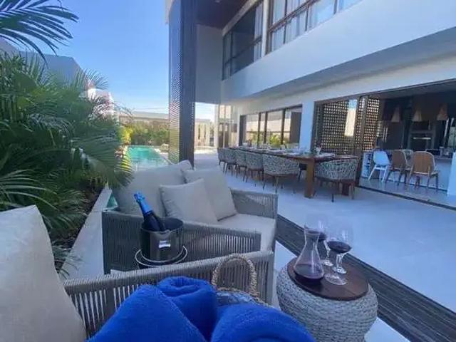 Casa / Sobrado em Condomínio para Venda em Camaçari/BA Guarajuba 5 Quartos