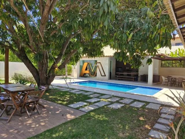 Casa / Sobrado em Condomínio para Venda em Camaçari/BA Guarajuba 6 Quartos