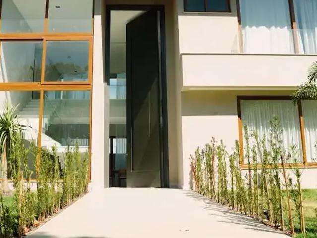 Casa / Sobrado em Condomínio para Venda em Camaçari/BA Guarajuba 6 Quartos