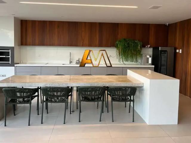 Casa / Sobrado em Condomínio para Venda em Camaçari/BA Guarajuba 7 Quartos