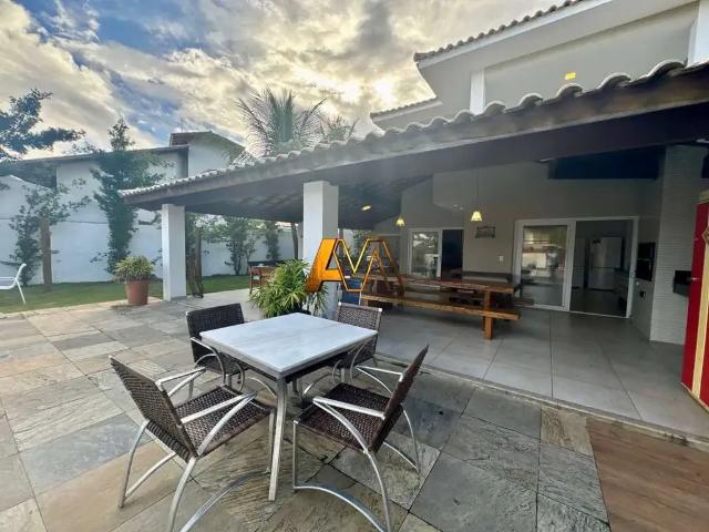 Casa / Sobrado em Condomínio para Venda em Camaçari/BA Guarajuba 8 Quartos