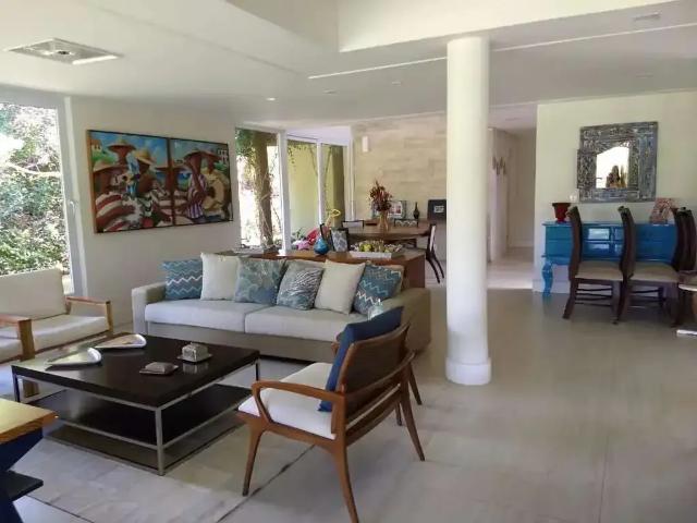 Casa / Sobrado em Condomínio para Venda em Camaçari/BA Itacimirim 6 Quartos