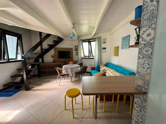 Casa / Sobrado em Condomínio para Venda em Camaçari/BA Itacimirim 1 Quartos