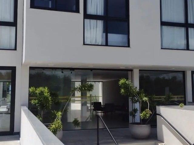 Casa / Sobrado em Condomínio para Venda em Camaçari/BA Itacimirim 3 Quartos