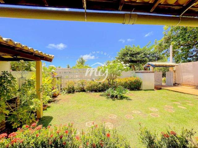 Casa / Sobrado em Condomínio para Venda em Camaçari/BA Monte Gordo 3 Quartos