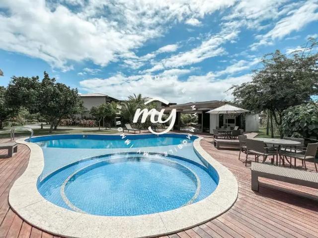 Casa / Sobrado em Condomínio para Venda em Camaçari/BA Monte Gordo 3 Quartos