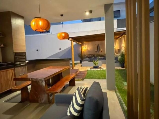 Casa / Sobrado em Condomínio para Venda em Camaçari/BA Vilas de Abrantes 4 Quartos