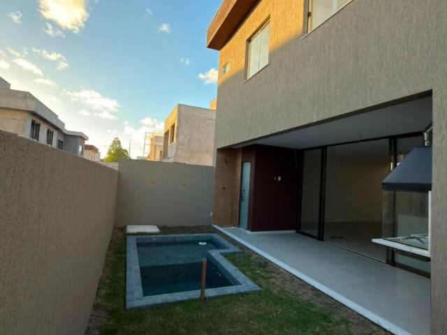 Casa / Sobrado em Condomínio para Venda em Camaçari/BA Vilas de Abrantes 4 Quartos