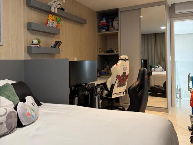 Casa / Sobrado em Condomínio para Venda em Camaçari/BA Vilas de Abrantes 4 Quartos