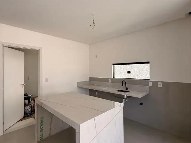 Casa / Sobrado em Condomínio para Venda em Camaçari/BA Vilas de Abrantes 4 Quartos