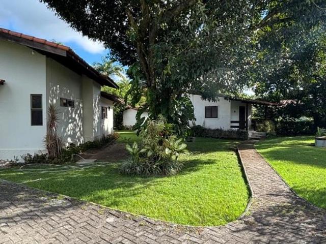 Casa / Sobrado em Condomínio para Venda em Camaragibe/PE Aldeia dos Camarás 4 Quartos