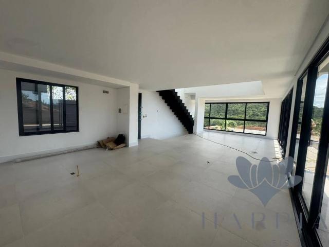 Casa / Sobrado em Condomínio para Venda em Camboriú/SC Centro 4 Quartos