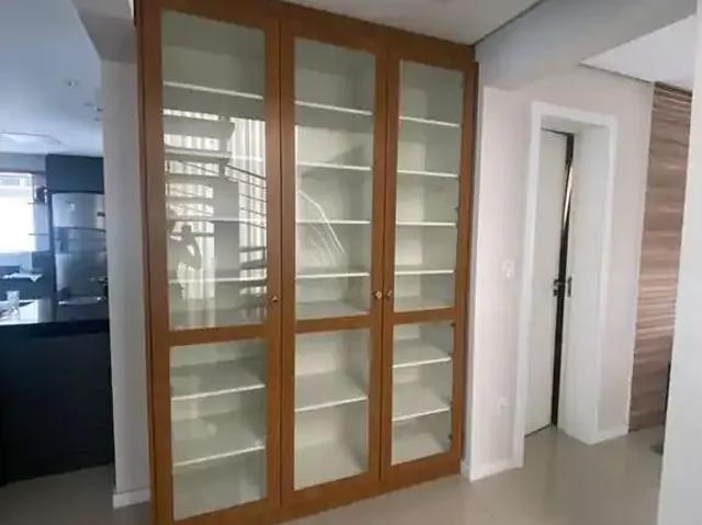 Casa / Sobrado em Condomínio para Venda em Camboriú/SC Santa Regina 4 Quartos