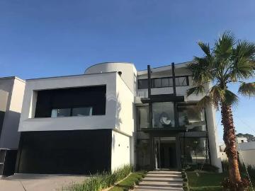 Casa / Sobrado em Condomínio para Venda em Camboriú/SC Santa Regina 4 Quartos