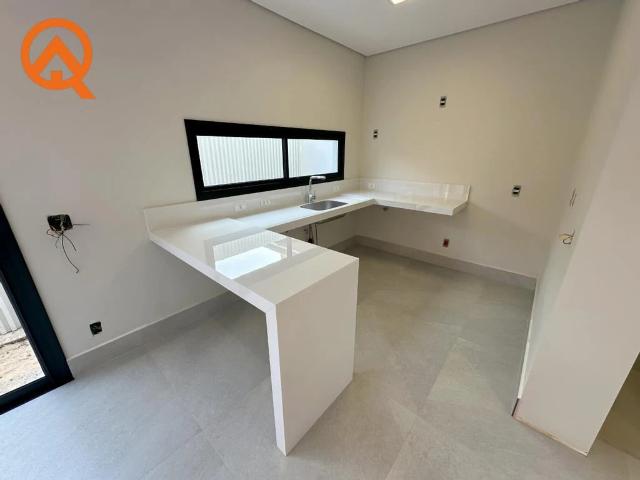 Casa / Sobrado em Condomínio para Venda em Campinas/SP Chácara Primavera 3 Quartos