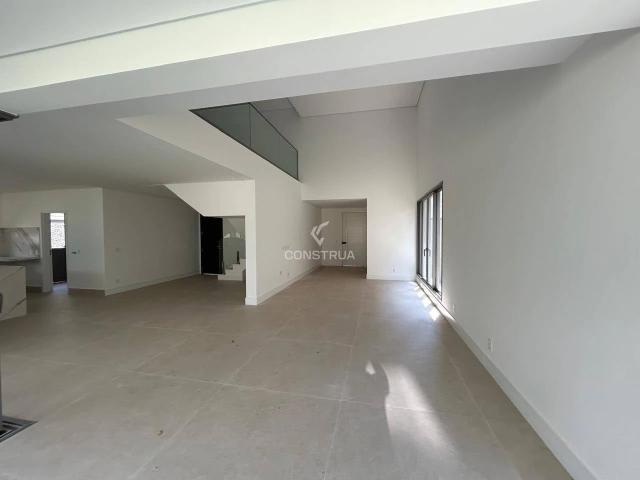 Casa / Sobrado em Condomínio para Venda em Campinas/SP Alphaville Dom Pedro 3 Quartos