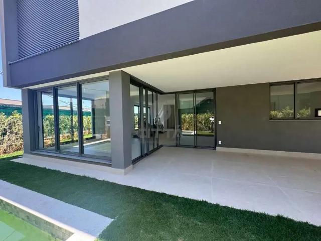 Casa / Sobrado em Condomínio para Venda em Campinas/SP Alphaville Dom Pedro 4 Quartos