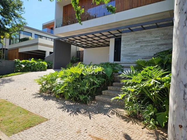 Casa / Sobrado em Condomínio para Venda em Campinas/SP Alphaville Dom Pedro 4 Quartos