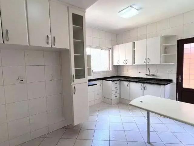 Casa / Sobrado em Condomínio para Venda em Campinas/SP Bairro das Palmeiras 4 Quartos