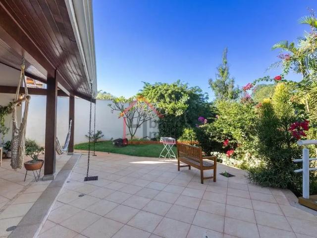 Casa / Sobrado em Condomínio para Venda em Campinas/SP Vila Hollândia 5 Quartos