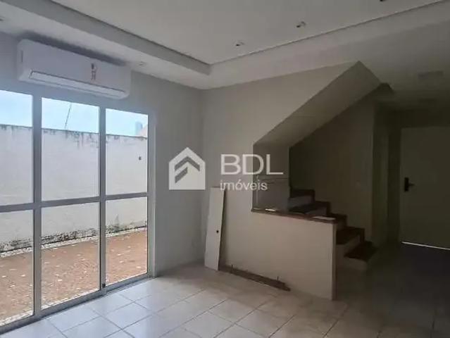 Casa / Sobrado em Condomínio para Venda em Campinas/SP Jardim Bom Retiro 3 Quartos