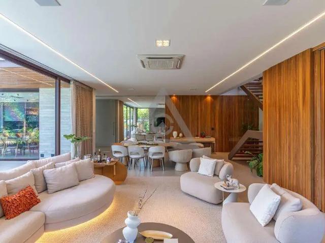 Casa / Sobrado em Condomínio para Venda em Campinas/SP Loteamento Mont Blanc Residence 4 Quartos