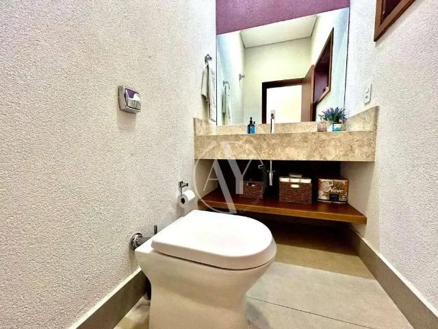 Casa / Sobrado em Condomínio para Venda em Campinas/SP Nova Campinas 4 Quartos