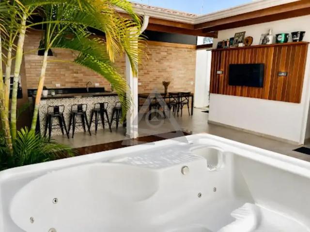 Casa / Sobrado em Condomínio para Venda em Campinas/SP Nova Campinas 3 Quartos