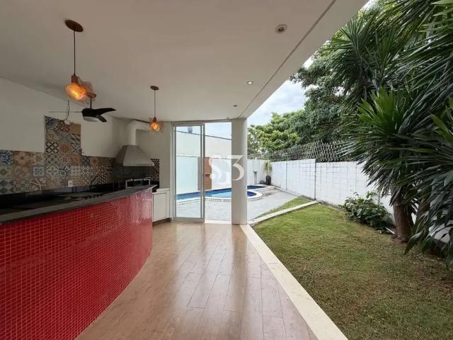 Casa / Sobrado em Condomínio para Venda em Campinas/SP Swiss Park 4 Quartos