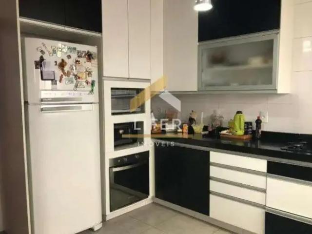 Casa / Sobrado em Condomínio para Venda em Campinas/SP Parque das Quaresmeiras 5 Quartos