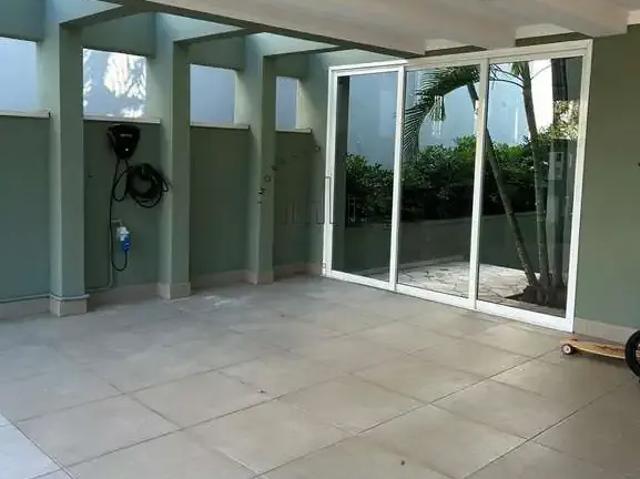 Casa / Sobrado em Condomínio para Venda em Campinas/SP Parque das Quaresmeiras 6 Quartos