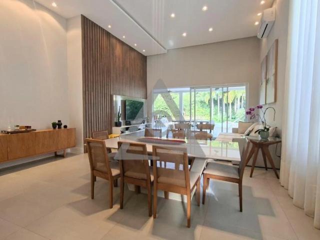 Casa / Sobrado em Condomínio para Venda em Campinas/SP Parque Xangrilá 4 Quartos