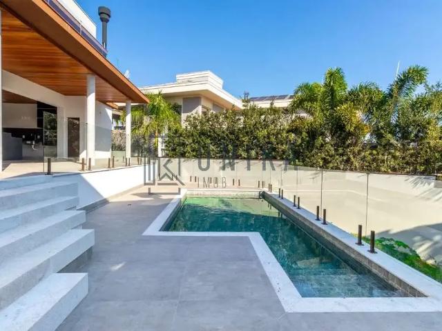 Casa / Sobrado em Condomínio para Venda em Campinas/SP Residencial Jatibela 4 Quartos