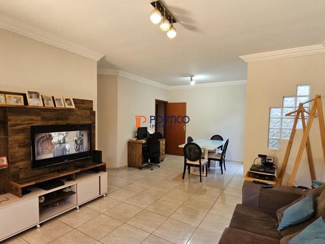 Casa / Sobrado em Condomínio para Venda em Campinas/SP Residencial Terras do Barão 3 Quartos