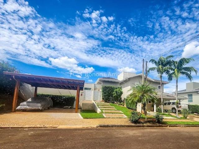 Casa / Sobrado em Condomínio para Venda em Campinas/SP Vila Brandina 4 Quartos