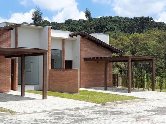 Casa / Sobrado em Condomínio para Venda em Campo do Tenente/PR Centro 2 Quartos