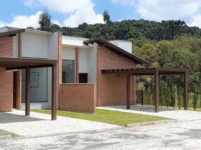 Casa / Sobrado em Condomínio para Venda em Campo do Tenente/PR Centro 2 Quartos