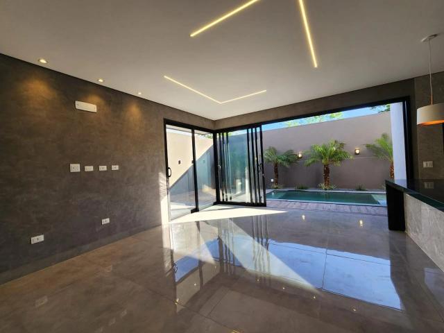 Casa / Sobrado em Condomínio para Venda em Campo Grande/MS Alphaville Campo Grande