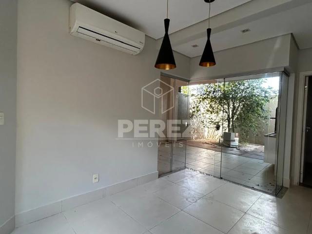 Casa / Sobrado em Condomínio para Venda em Campo Grande/MS Chácara Cachoeira 3 Quartos