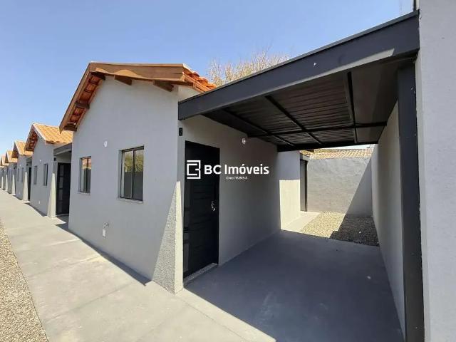 Casa / Sobrado em Condomínio para Venda em Campo Grande/MS Santo Amaro 2 Quartos