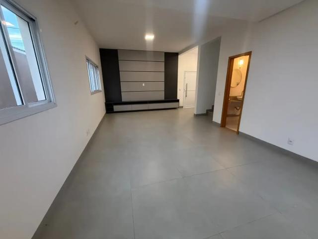 Casa / Sobrado em Condomínio para Venda em Campo Grande/MS Tiradentes 3 Quartos